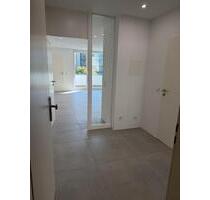 Sanierte 2 Zimmer Eigentumswohnung mit Balkon und Stellplatz - Remscheid Remscheid-Süd