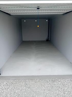 Foto - garage zu vermieten - 80,00 EUR Miete,
