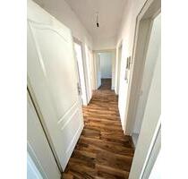 Sanierte 3 Zimmer Altbau-Wohnung, super Zentral in Schwenningen - Villingen-Schwenningen
