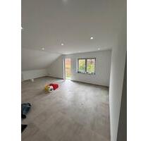 Kernsanierte 3 Zimmer Wohnung - 1.350,00&nbsp;EUR Kaltmiete, ca.&nbsp; 85,00&nbsp;m&sup2; in Oldenburg (PLZ: 26135) Drielaker-Moor