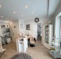 Gemütlicher SalonStudioPraxis - 800,00 EUR Kaltmiete, in Wölfersheim (PLZ: 61200)