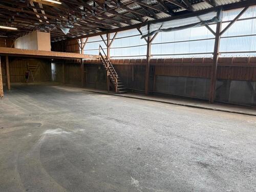 Foto - Hallen Stellplätze - 140,00&nbsp;EUR Miete,