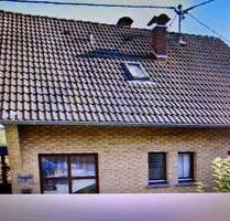 Einfamilienhaus mit Garage - 320.000,00&nbsp;EUR Kaufpreis, ca.&nbsp; 134,00&nbsp;m&sup2; in Neuwied (PLZ: 56567) Feldkirchen