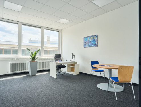 Foto - Direktvermietung: Büro im 1.OG, saniert & zentral mit Top-Ausstattung.