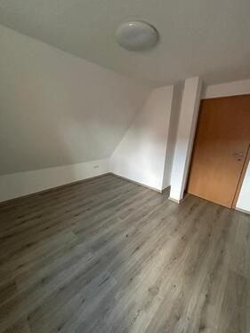 Foto - 2.5 Zimmer Dachgeschoßwohnung zur Miete in Trossingen