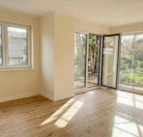 Erstbezug 2-Zimmerwohnung, ruhige zentrale Lage, eigener Garten, Energieeffizienz A+ - Bergisch Gladbach Paffrath