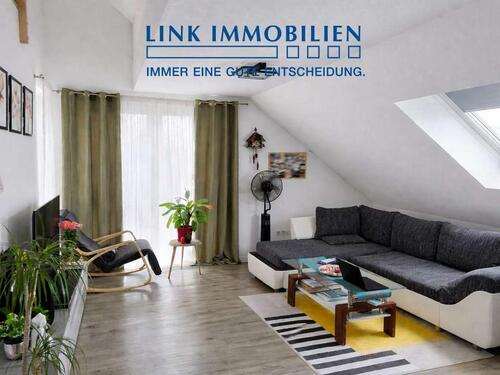 Foto - Erdmannhausen: Moderne Maisonette-Wohnung mit zwei Balkonen und Blick ins Grüne