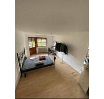 Zimmer in einer 2er-WG -Zentrumsnahe Wohnung mit Balkon - Straubing