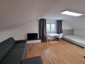 Foto - Moderne, renovierte und möblierte 1-Zimmer-Wohnung in Esslingen-Zollberg (ca. 30 m²)