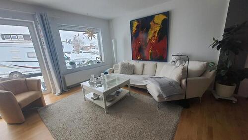 Foto - Grosse individuelle Wohnung 240qm