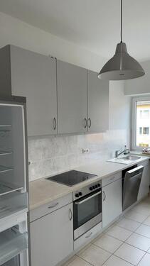 Foto - 2,5-Zimmer-Wohnung - 65 m2 - 1.800,00 EUR Kaltmiete,