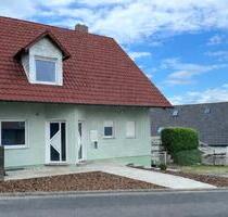 Gepflegte Doppelhaushälfte in Werneck zu vermieten