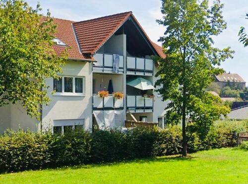 Foto - ☀️ Kapitalanlage: Helle 2-Zi.-Wohnung mit Loggia & Stellplatz