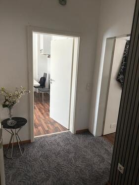 Foto - Wohnung 2 Zimmer - 700,00 EUR Kaltmiete, ca.  80,00 m²