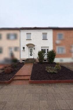 Foto - 5 Zimmer Reihenhaus zum Kaufen in Schönebeck (Elbe)