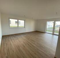 Traumhafte 2,5 Zimmer Wohnung - 1.015,00&nbsp;EUR Kaltmiete, ca.&nbsp; 80,88&nbsp;m&sup2; in Kißlegg (PLZ: 88353)