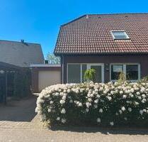 Doppelhaushälfte in 26655 Westerstede, zentrumsnah