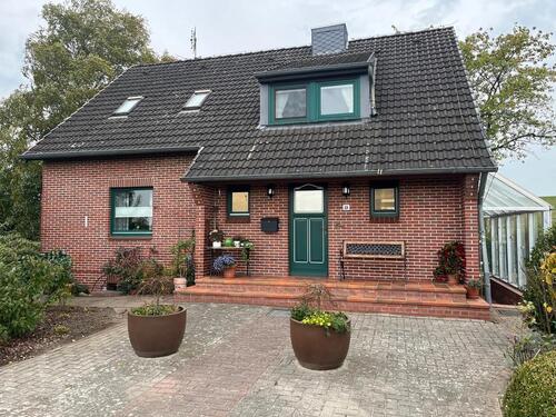 Foto - Einfamilienhaus im Grünen - 330.000,00 EUR Kaufpreis,