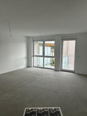 Foto - Neubau Wohnung 2,5 Zimmer. - 810,00 EUR Kaltmiete,