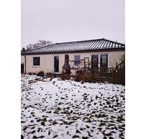Bungalow zu Verkaufen - 350.000,00 EUR Kaufpreis, ca. 108,00 m² in Süderholz (PLZ: 18516) Bungalow zu Verkaufen - 350.000,00 EUR Kaufpreis, ca. 108,00 m² in Süderholz (PLZ: 18516)