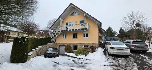 Foto - Gepflegtes Einfamilienhaus in Waldrandlage mit 3 Wohneinheiten