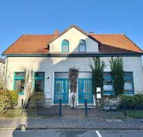 Altbaucharme auf zwei Ebenen – mitten in Oldenburg, EBK inklusive!