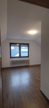 Foto - Zu vermieten eine Wohnung - 880,00&nbsp;EUR Kaltmiete, ca.&nbsp; 100,00&nbsp;m&sup2;