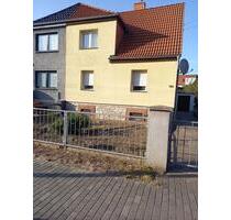 Einfamilienhaus mit schönem großem Grundstück - Staßfurt