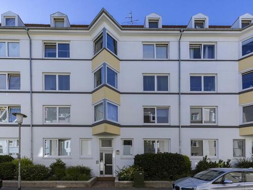 Foto - Wir renovieren Sie ziehen ein - Charmante 4-Zimmer-Wohnung in hervorragender Lage in Cuxhaven!