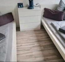 Ein Zimmer, Küche, Bad - 410,00&nbsp;EUR Kaltmiete, ca.&nbsp; 33,00&nbsp;m&sup2; in Katlenburg-Lindau (PLZ: 37191)