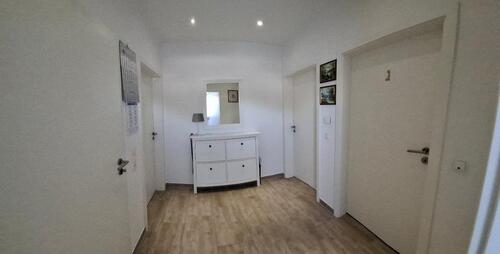 Foto - Helle 2 Zimmer - Oberwohnung mit Balkon