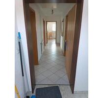 3 Zimmer DG Wohnung - 1.319,00&nbsp;EUR Kaltmiete, ca.&nbsp; 83,00&nbsp;m&sup2; in Bad Vilbel (PLZ: 61118)
