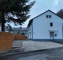*Haus mit 3 Wohnungen *in ruhige Lage Koppeland - Tuttlingen