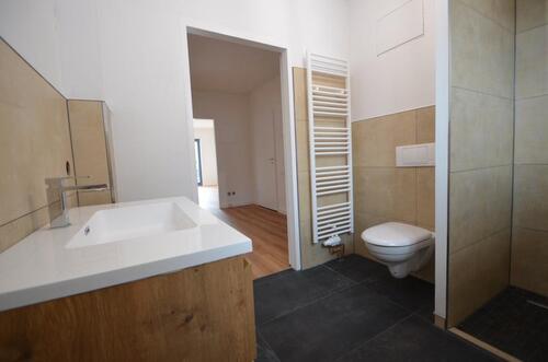 Foto - Moderne Dachgeschoss Wohnung 2,5 Zimmer