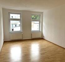 Sudenburg: Charmante 3-Zimmer Wohnung mit EBK und Balkon - Magdeburg Leipziger Straße