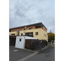 Barrierefreie Penthouse-Wohnung zu vermieten - Gochsheim