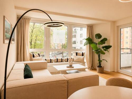 Foto - Bezugsfreies Apartment mit Loggia im Erstbezug nach Modernierung!