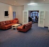 Repräsentatives & barrierefreies Büro mit Terrasse – Nähe Hbf - München Moosach