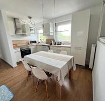 Gemütliche voll möblierte 2-Zimmer-Wohnung mit Balkon und SP - Stuttgart Vaihingen