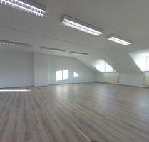 Attraktive Büroräume sehr zentral – Nähe Rosenaupark zu vermieten - Nürnberg Eberhardshof