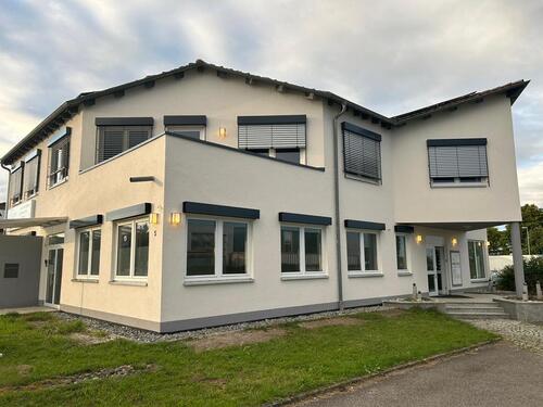 Foto - Büroflächen Nahe Autobahn A7 in Erolzheim