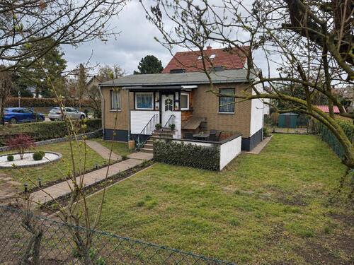 Foto - Haus mit Grundstück in blumenvirtel