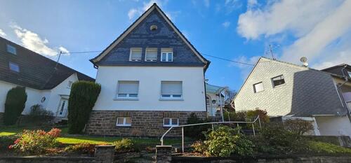 Foto - Solides, gemütliches Einfamilienhaus in ruhiger Wohnlage