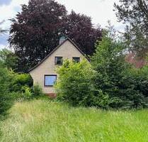 Solides Haus in HH Rahlstedt mit großem Naturgarten in Spielstr. - Hamburg Wandsbek