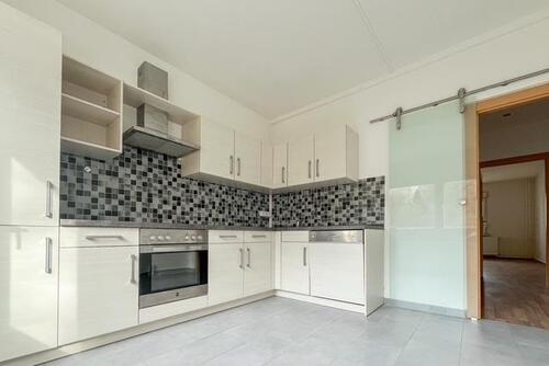 Foto - Freundliche, frisch renovierte Familienwohnung in angenehmer Wohnlage!