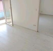 Wohnung in Herrenberg. 2 Zimmer. Sehr Hell. EK Balkon TG & Keller - Ehningen