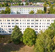 2-Raum-Wohnung von Bäumen umgeben - Saalfeld (Saale)