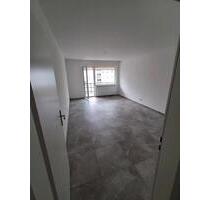 helle 2 Zimmer Wohnung mit Balkon in Essen-Katernberg