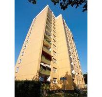 Gut geschnittene 3-Zimmerwohnung mit Balkon - Langen (Hessen)