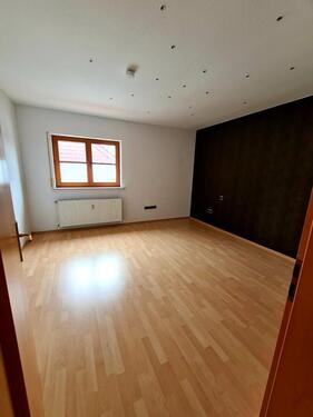 Foto - 5 Zimmer Etagenwohnung zur Miete in Rammelsbach